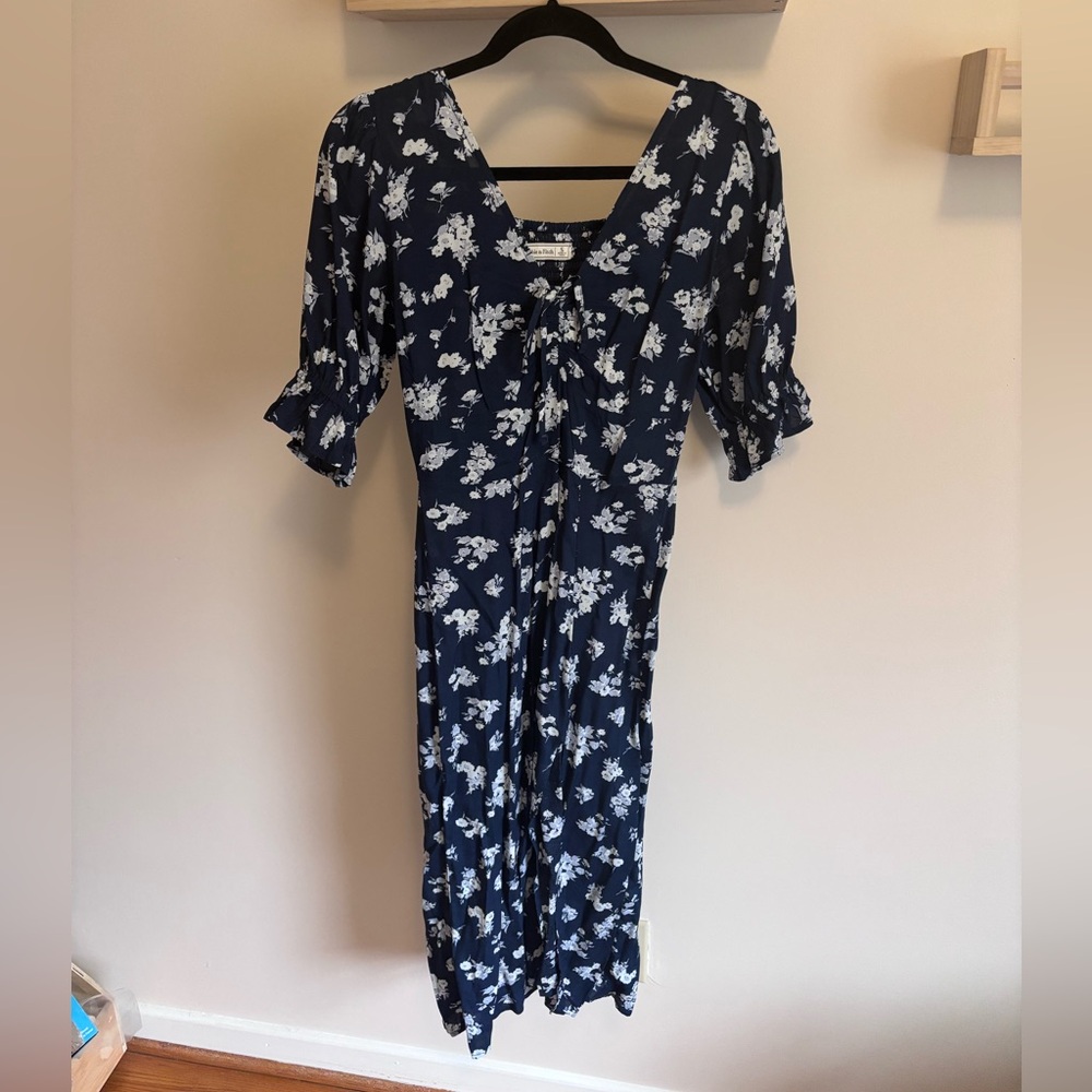 Abercrombie Navy Floral Midi Dress, size small - Picture 3 of 6